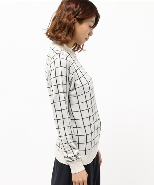 earth music&ecology（アースミュージックアンドエコロジー）の「【ハイハイハイネック】ビジューウィンドペンハイネックニット（ニット/セーター・レディース・アイボリー/ブラック・SMALL/LARGE/MEDIUM）」の4枚目の写真