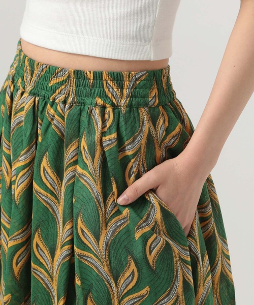BAYFLOW(ベイフロー)の「バティック風プリントスカート(スカート・レディース・ダークブラウン/グリーン/オレンジ・FREE)」の18枚目の写真