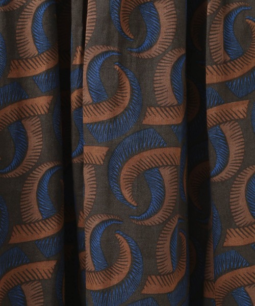 BAYFLOW(ベイフロー)の「バティック風プリントスカート(スカート・レディース・ダークブラウン/グリーン/オレンジ・FREE)」の11枚目の写真