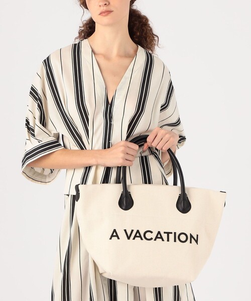 A VACATION（アヴァケーション）の「A VACATION VAST M トートバッグ（トートバッグ・レディース・ライトベージュ・FREE）」の11枚目の写真