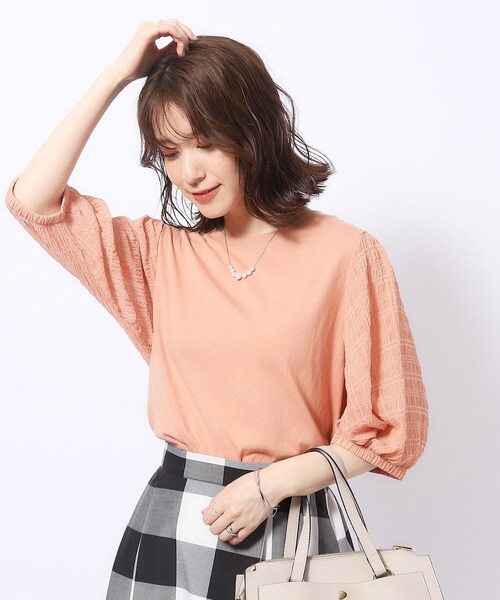 SHOO・LA・RUE(シューラルー)の「◆【洗える/二の腕カバー】上品な透け感 シアーパフ5分袖トップス(Tシャツ/カットソー・レディース・ベビーピンク/ブラック/グリーン系/ホワイト・04/03/02)」の9枚目の写真