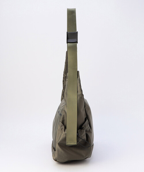 MONO　COMME CA（モノコムサ）の「ユニセックス ショルダー（ショルダーバッグ・レディース・ブラック/カーキ/グレー・FREE）」の21枚目の写真