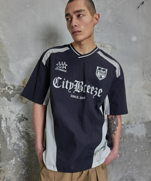 CITYBREEZE（シティブリーズ）の「CITY NYLON UNIFORM SHORT SLEEVE T-SHIRT（Tシャツ/カットソー・レディース・グレー/ネイビー・MEDIUM/LARGE）」の5枚目の写真