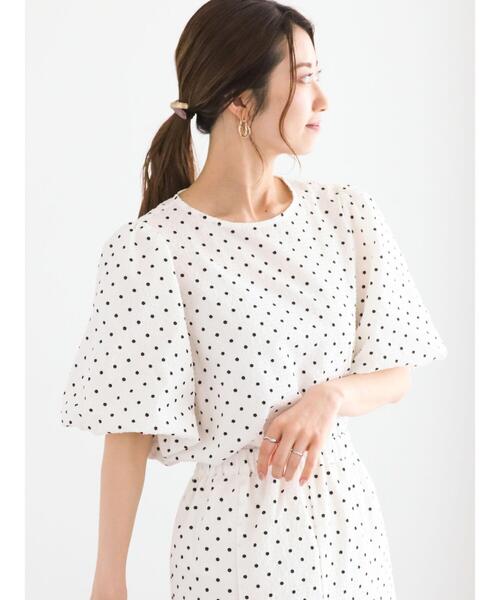 Te chichi（テチチ）の「サッカードットバルーンスリーブブラウス（セットアップ可）（シャツ/ブラウス・レディース・ブラウン/オフホワイト・F）」の6枚目の写真