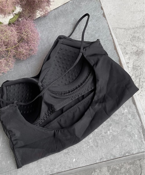 Solace（ソレイス）の「バックオープンベアトップ（チューブトップ・レディース・ブラック/ナチュラル/グリーン/ホワイト・FREE）」の5枚目の写真