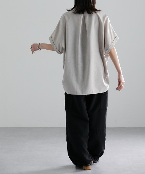 Soiunique（スワユニーク）の「胸ポケットフレンチスリーブシャツ ［Soiunique］（シャツ/ブラウス・レディース・ブラック/ベージュ・M/L/LL）」の11枚目の写真