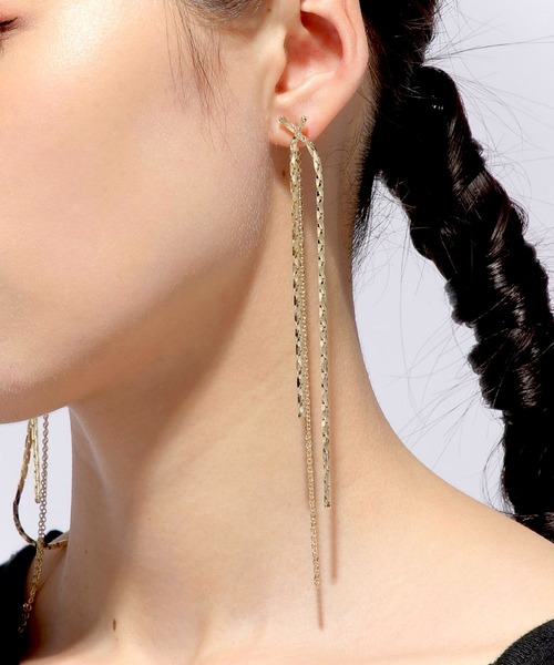 HARE（ハレ）の「ロングチェーンピアス(HARE)（ピアス（両耳用）・レディース・シルバー/ゴールド・FREE）」の2枚目の写真