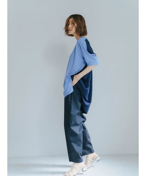 YECCA VECCA(イェッカヴェッカ)の「異素材切替タックデザインカットソー(Tシャツ/カットソー・レディース・ブラック/ブルー/オフホワイト・FREE)」の20枚目の写真