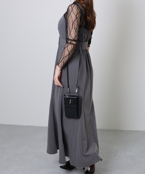Lace Ladies（レースレディース）の「メタリック ウエーブモチーフ付き スクエア ウォレット バッグ（ショルダーバッグ・レディース・グレー/ブラック/ホワイト/ブラウン/ピンク/ベージュ・FREE）」の9枚目の写真