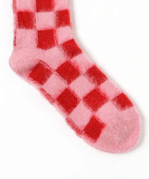 BEAMS BOY（ビームスボーイ）の「シャギー チェッカー ソックス（ソックス/靴下・レディース・パープル/ホワイト/ピンク/ブラック/オフホワイト・ONE SIZE）」の8枚目の写真