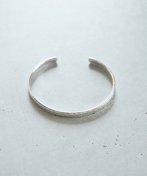 〚ほぼ新品〛Jouete ハンマードシルバーバングル composite｜HAMMERED FINE BANGLE SV ハンマード細バングル シルバー