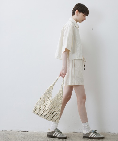 tageechita(タジチタ)の「【tageechita】テクスチャー素材 フリンジ切替 開襟ラグランシャツ(シャツ/ブラウス・レディース・オフホワイト・S/M/L)」の19枚目の写真