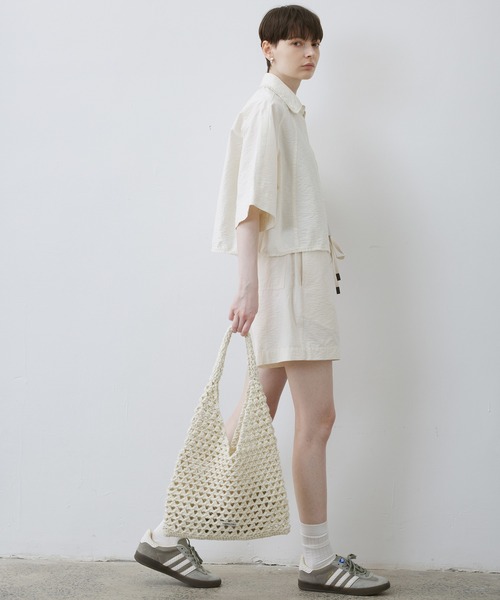 tageechita(タジチタ)の「【tageechita】テクスチャー素材 フリンジ切替 開襟ラグランシャツ(シャツ/ブラウス・レディース・オフホワイト・S/M/L)」の13枚目の写真