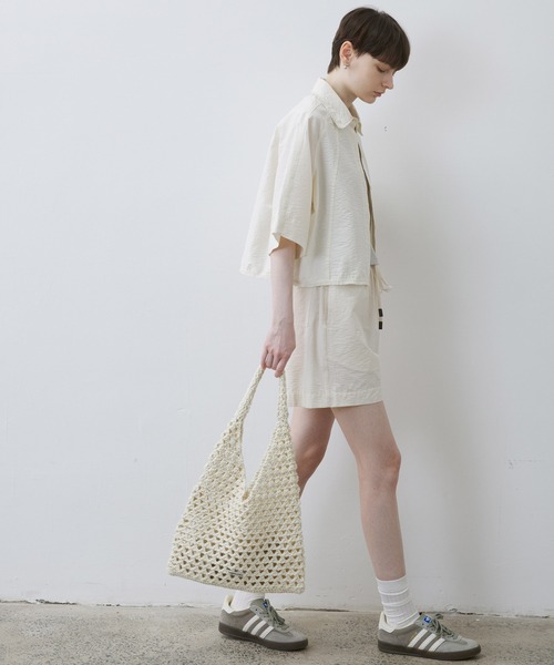 tageechita(タジチタ)の「【tageechita】テクスチャー素材 フリンジ切替 開襟ラグランシャツ(シャツ/ブラウス・レディース・オフホワイト・S/M/L)」の8枚目の写真