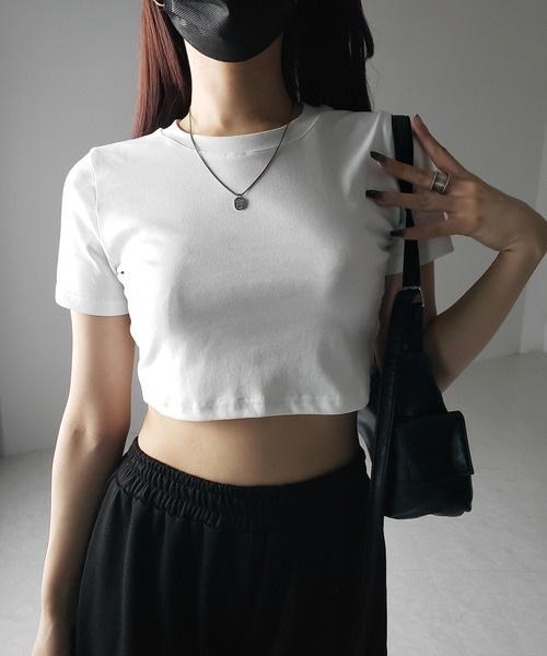 me+em select(ミームセレクト)の「【 3color 】BASIC ショートチビTシャツ / BASIC SHORT CHIBI T-SHIRTS(Tシャツ/カットソー・レディース・グレー/ホワイト/ブラック・FREE)」の5枚目の写真
