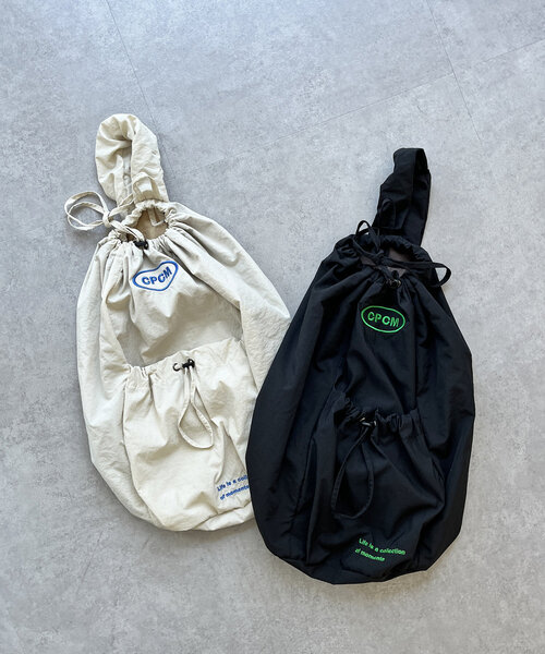 CPCM（シーピーシーエム）の「カラーロゴワンショルリュック（バックパック/リュック・レディース・アイボリー/ブラック・FREE）」の4枚目の写真