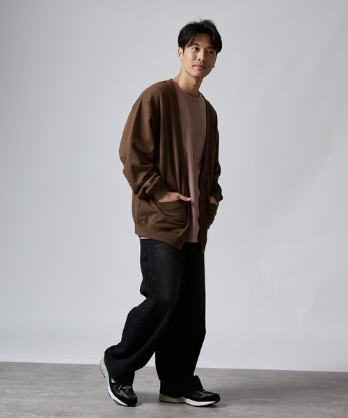 B.C STOCK(ベーセーストック)の「AIRTOWNE MILLS SWEAT Vネックカーディガン(カーディガン/ボレロ・メンズ・チョコ/ネイビー/ライトグレー/モスグリーン・MEDIUM/LARGE)」の12枚目の写真