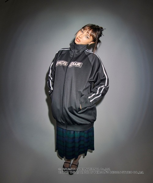 FOREVER 21（フォーエバー トゥエンティーワン）の「【ANGEL BLUE】トラックジャケット（ブルゾン・レディース・ブラック/ブラウン系その他/レッド・FREE）」の10枚目の写真