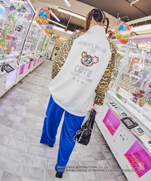 FOREVER 21（フォーエバー トゥエンティーワン）の「【ANGEL BLUE】トラックジャケット（ブルゾン・レディース・ブラック/ブラウン系その他/レッド・FREE）」の12枚目の写真