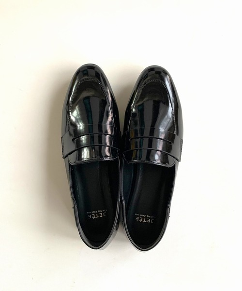 Q（キュー）の「フラットローファー（ローファー・レディース・ブラック/シルバー・24.5/23.5）」の18枚目の写真