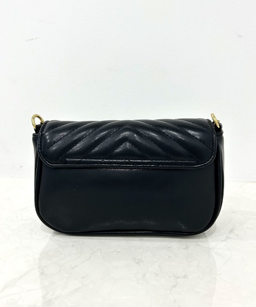 Newlyme（ニューリーミー）の「ミニポーチ付きキルティングチェーンクロスバッグ（ショルダーバッグ・レディース・ブラック/ホワイト・FREE）」の8枚目の写真