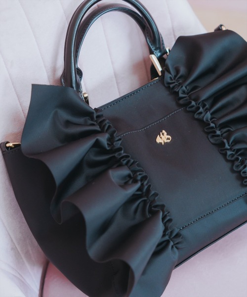 WILLSELECTION(ウィルセレクション)の「ネオプレンフリルバッグ(ショルダーバッグ・レディース・ブラック/ピンク/ボルドー・FREE)」の9枚目の写真