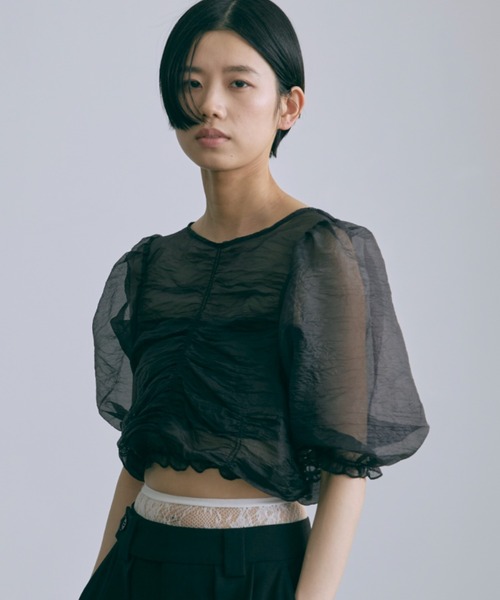 EN NEUME(エンノイム)の「Sheer Crinkled Top(シャツ/ブラウス・レディース・アイボリー/ブラック/イエロー×グリーン/ベージュ・FREE)」の2枚目の写真