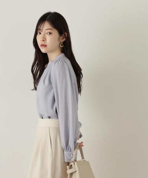 PROPORTION BODY DRESSING（プロポーションボディドレッシング）の「スタンドパールブラウス / 1214210915（シャツ/ブラウス・レディース・ブラウン系その他/ブルー/ホワイト系その他・SMALL/MEDIUM）」の10枚目の写真