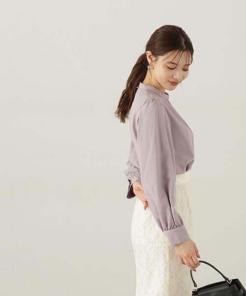 PROPORTION BODY DRESSING（プロポーションボディドレッシング）の「スタンドパールブラウス / 1214210915（シャツ/ブラウス・レディース・ブラウン系その他/ブルー/ホワイト系その他・SMALL/MEDIUM）」の6枚目の写真