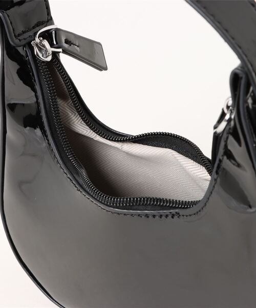 RiLi（リリ）の「エナメルハーフムーンバッグ【RL】（ハンドバッグ・レディース・ブラック/ブラウン/レッド・FREE）」の19枚目の写真