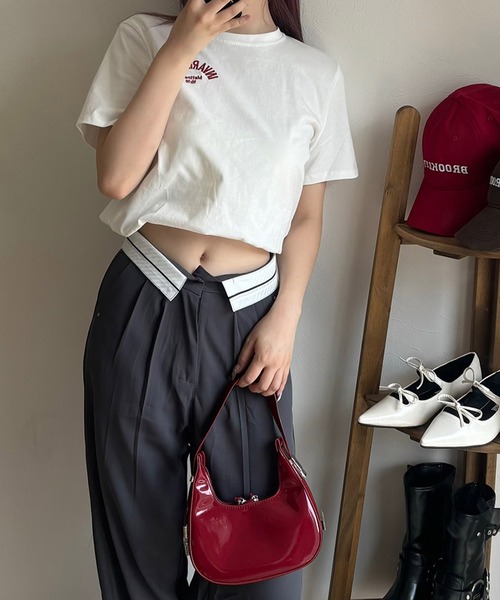 RiLi（リリ）の「エナメルハーフムーンバッグ【RL】（ハンドバッグ・レディース・ブラック/ブラウン/レッド・FREE）」の7枚目の写真