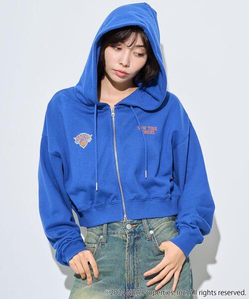 NBA（エヌビーエー）の「∴WEGO/別注NBAショートWZIPパーカー（パーカー・レディース・ブルー/杢グレー/ブラック/ホワイト・FREE）」の20枚目の写真