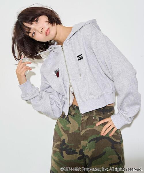 NBA（エヌビーエー）の「∴WEGO/別注NBAショートWZIPパーカー（パーカー・レディース・ブルー/杢グレー/ブラック/ホワイト・FREE）」の17枚目の写真