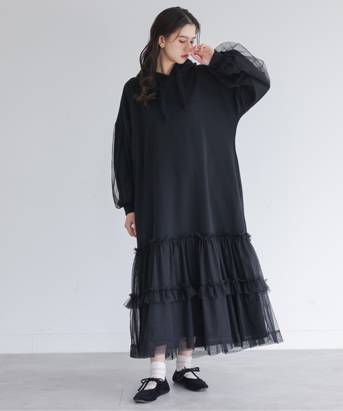 somari imagination(ソマリ イマジネーション)の「『チュールドッキング裏毛ワンピース』(ワンピース・レディース・ブラック/杢グレー・FREE)」の3枚目の写真