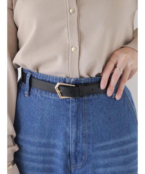 Te chichi TERRASSE（テチチテラス）の「多角形バックルベルト（ベルト・レディース・ブラック/ベージュ・F）」の2枚目の写真