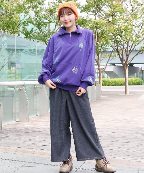 チチカカ（チチカカ）の「スケッチ刺繍ハーフジッププルオーバー（スウェット・レディース・アイボリー/パープル/レッド・FREE）」の5枚目の写真