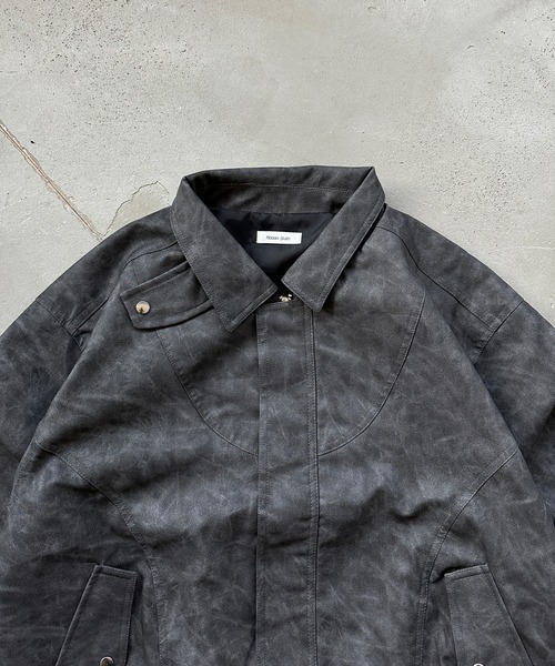 Adoon plain（アドーンプレーン）の「VINTAGE LIKE ARTIFICIAL GRAIN JACKET / ヴィンテージライク合皮ジャケット（ブルゾン・メンズ・ブラック系/ブラック・LARGE/MEDIUM）」の6枚目の写真