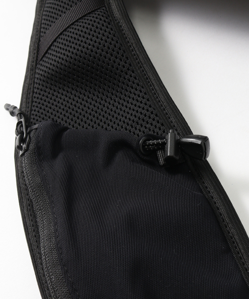 JOURNAL STANDARD（ジャーナルスタンダード）の「SEALSON / シールソン GRAB  BAG（ボディバッグ/ウエストポーチ・メンズ・ブラック・FREE）」の15枚目の写真