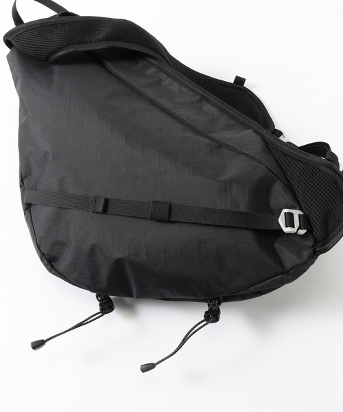 JOURNAL STANDARD（ジャーナルスタンダード）の「SEALSON / シールソン GRAB  BAG（ボディバッグ/ウエストポーチ・メンズ・ブラック・FREE）」の9枚目の写真