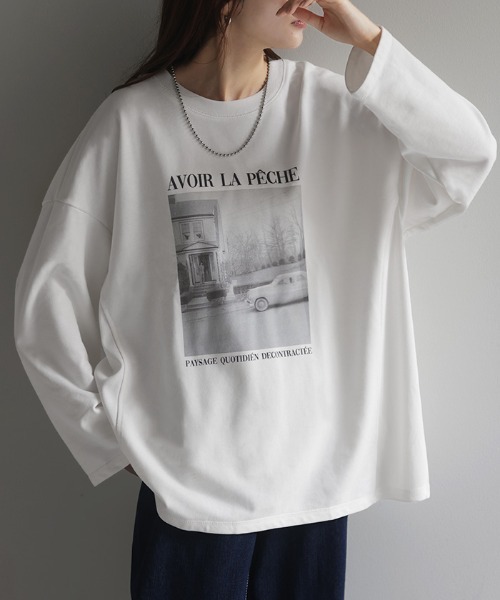 HUG.U(ハグユー)の「プリントフォトロンT(Tシャツ/カットソー・レディース・ホワイト/オレンジ/カーキ/ブラック/ライトグレー・FREE)」の2枚目の写真
