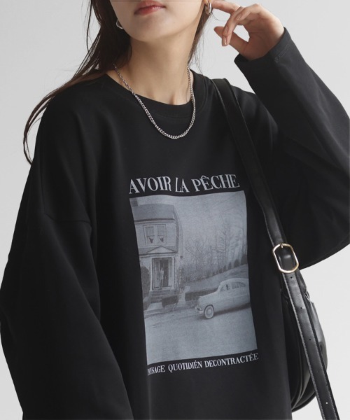 HUG.U(ハグユー)の「プリントフォトロンT(Tシャツ/カットソー・レディース・ホワイト/オレンジ/カーキ/ブラック/ライトグレー・FREE)」の3枚目の写真