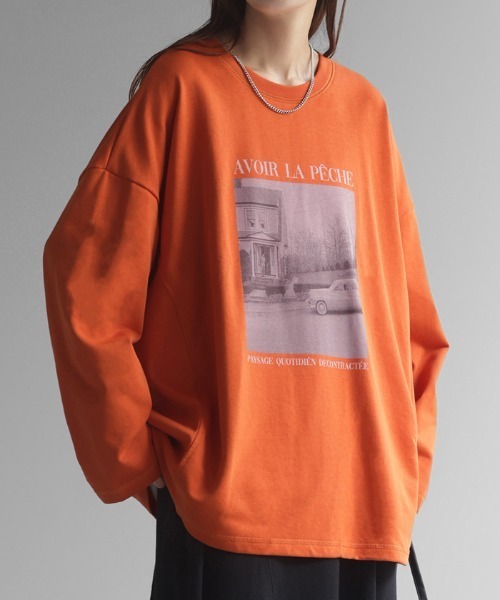 HUG.U(ハグユー)の「プリントフォトロンT(Tシャツ/カットソー・レディース・ホワイト/オレンジ/カーキ/ブラック/ライトグレー・FREE)」の6枚目の写真