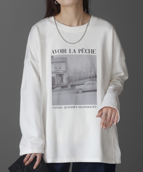 HUG.U(ハグユー)の「プリントフォトロンT(Tシャツ/カットソー・レディース・ホワイト/オレンジ/カーキ/ブラック/ライトグレー・FREE)」の11枚目の写真