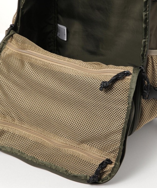 niko and...（ニコアンド）の「【CITY CREEK】大容量多機能リュック/容量35L（バックパック/リュック・メンズ・カーキ/ブラック・0）」の18枚目の写真