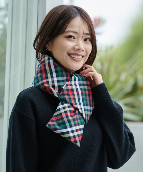 Arnold Palmer（アーノルドパーマー）の「シェア リバーシブル ダウンマフラー（マフラー・レディース・ブラック/カーキ/ベージュ・F）」の20枚目の写真