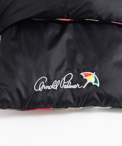 Arnold Palmer（アーノルドパーマー）の「シェア リバーシブル ダウンマフラー（マフラー・レディース・ブラック/カーキ/ベージュ・F）」の6枚目の写真