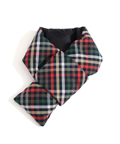 Arnold Palmer（アーノルドパーマー）の「シェア リバーシブル ダウンマフラー（マフラー・レディース・ブラック/カーキ/ベージュ・F）」の7枚目の写真