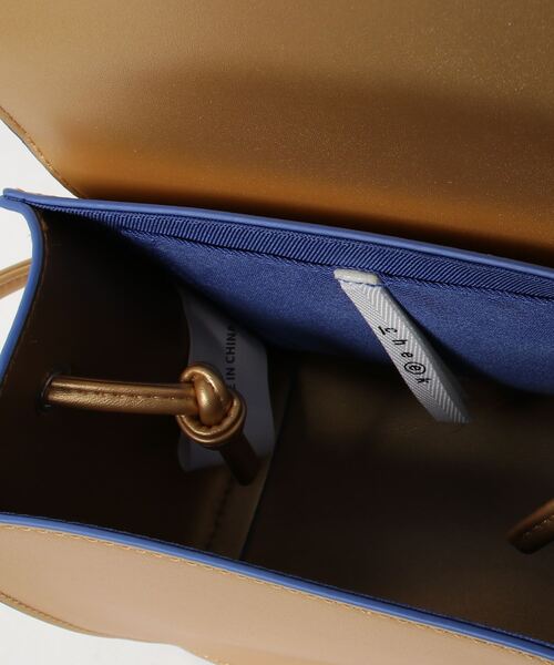 Magine（マージン）の「cheek:line mini shoulder ラインミニショルダー（ショルダーバッグ・レディース・ゴールド/ブラック/シルバー/ブルー・FREE）」の22枚目の写真