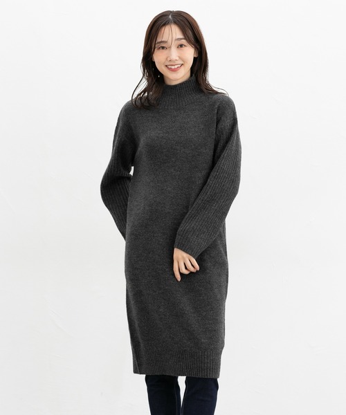 Honeys（ハニーズ）の「【ふんわりもちもち】ハイネックワンピース（ワンピース・レディース・ブルー/杢グレー/チャコール/ベージュ×ブラック・S/M/L/LL）」の7枚目の写真