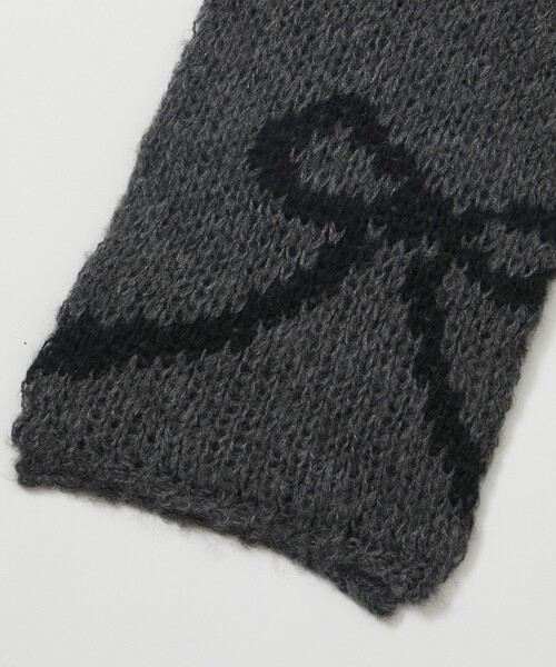Firsthand（ファーストハンド）の「Firsthand/ファーストハンド リボンニットマフラー（マフラー・レディース・チャコールグレー/オフホワイト/ピンク・ONE SIZE）」の6枚目の写真